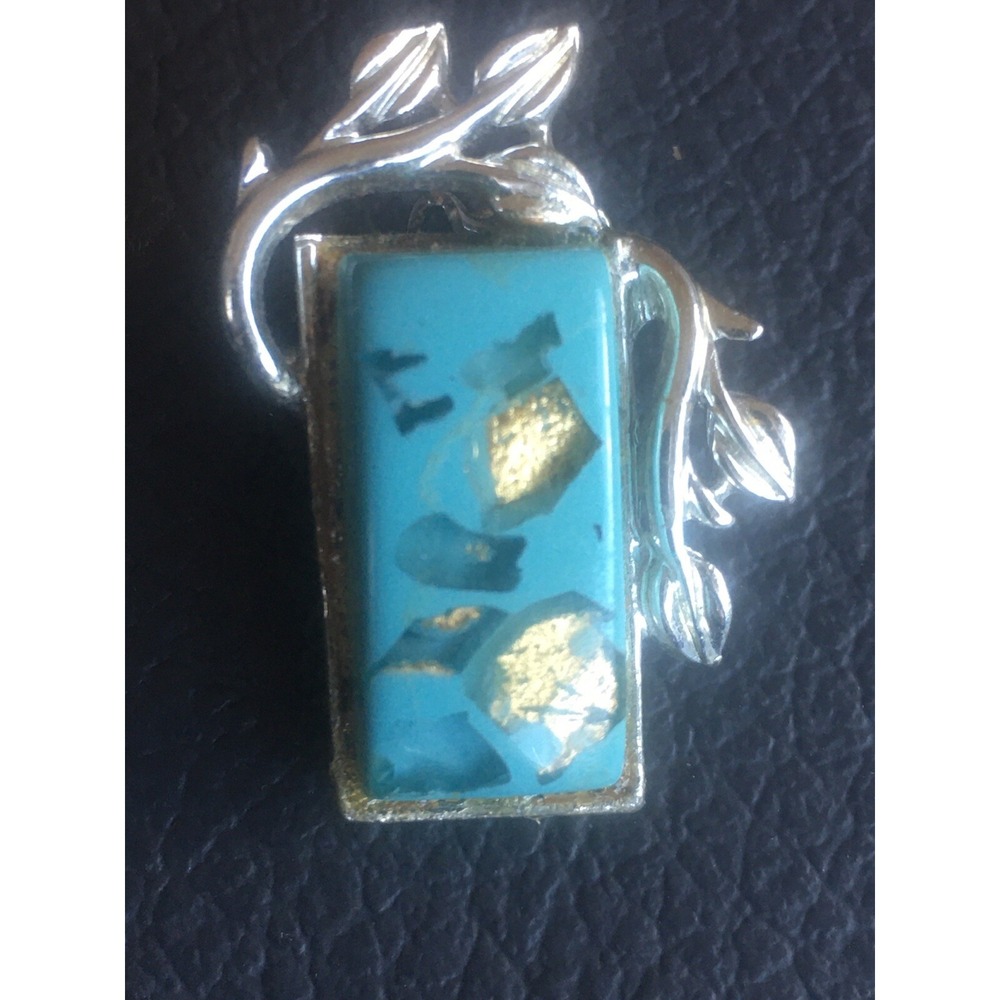 Vintage Coro Turquoise With Gold Specks Tone Clip Earrings
